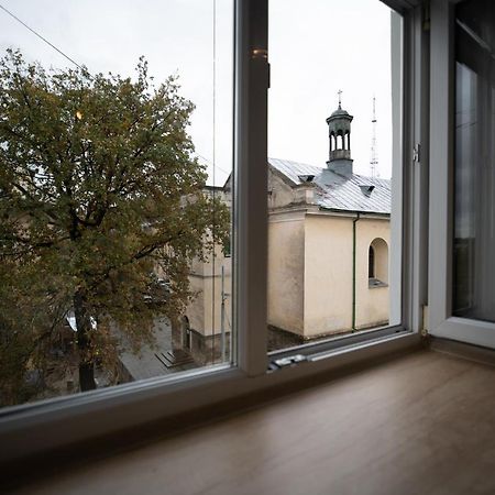 Apartment On Krakivska 34 Lviv Bagian luar foto