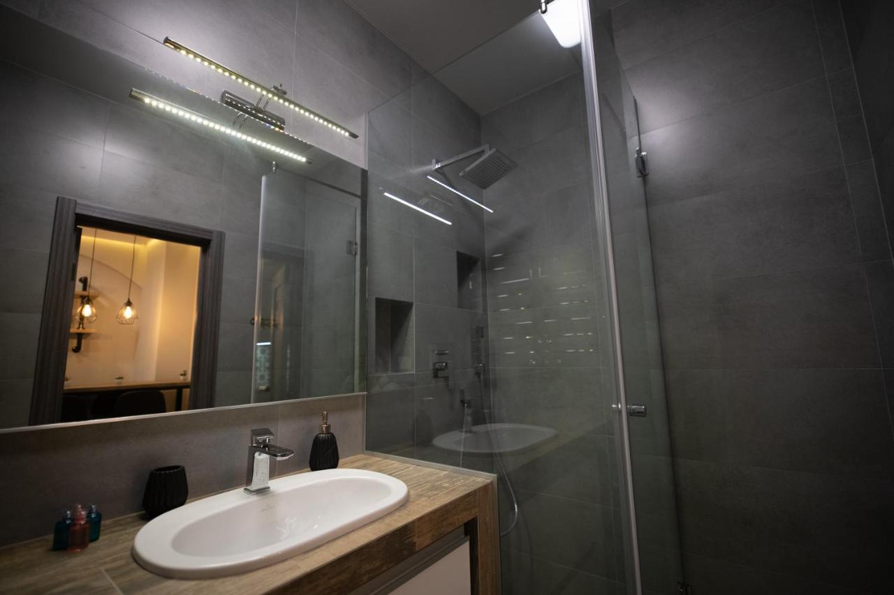 Apartment On Krakivska 34 Lviv Bagian luar foto
