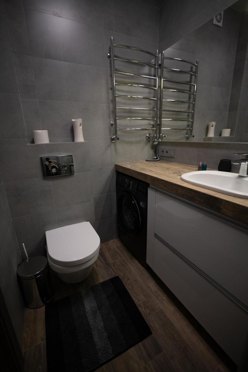 Apartment On Krakivska 34 Lviv Bagian luar foto